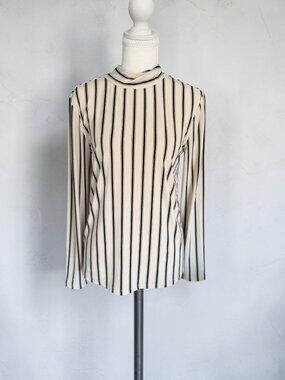 ANN TAYLOR Cream Striped Long Sleeve Top Size Small NEW NWT
